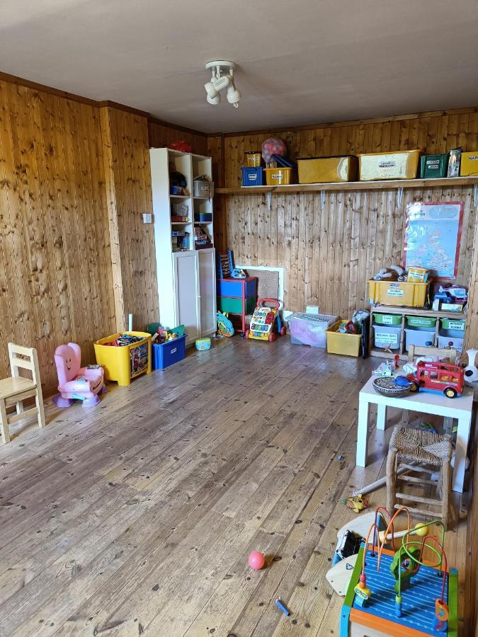 بيت شباب Y Doc At World Horizons Community Hub لينيلي المظهر الخارجي الصورة